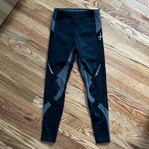 CW-X Stabilyx Joint Support Compression Tight